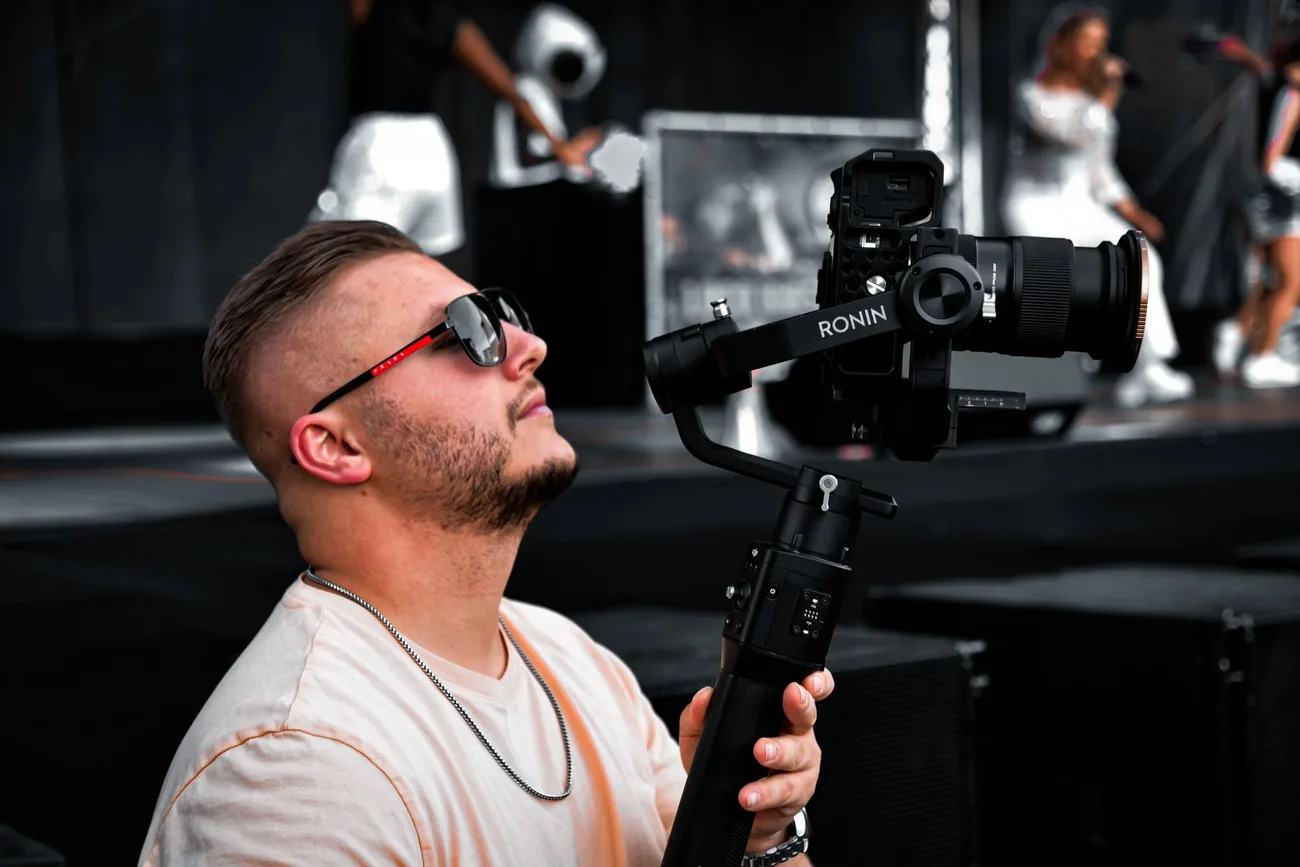 Maureno Venaruzzo — professioneel videograaf aan het werk in Limburg